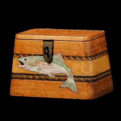 Antik fa trapéz alakú ékszerdoboz Fish Design